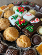 Load image into Gallery viewer, Christmas Pastry Tray
