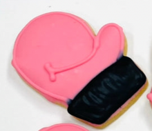 Load image into Gallery viewer, Breast cancer awareness cookies
