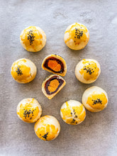 Load image into Gallery viewer, Taiwanese moon cake (egg puff)
